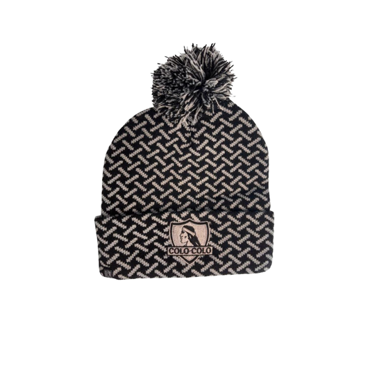 GORRO COLO COLO 2026 GRIS NEGRO CON POMPON