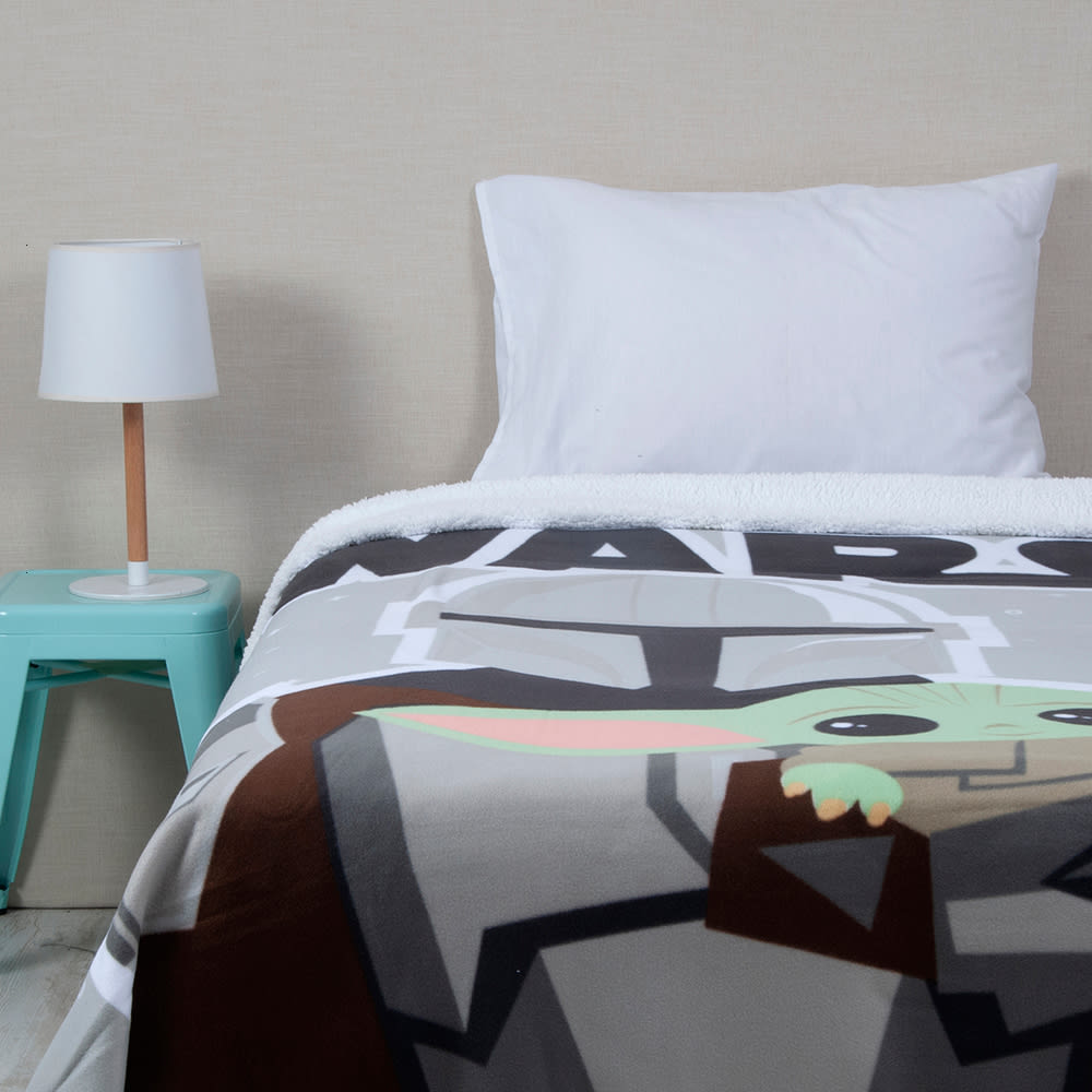 FRAZADA POLAR CON SHERPA STAR WARS 1.5